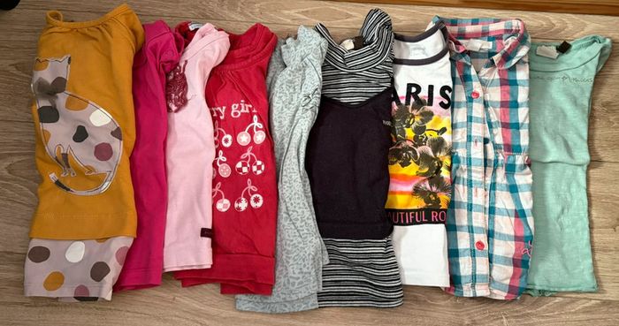 Lot 12 t-shirts manches longues 24 mois / 2 ans