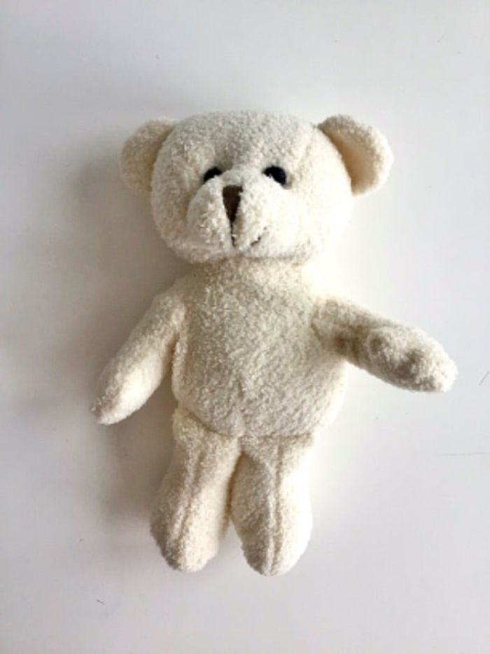 Petit ours crème