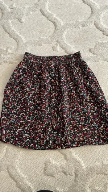 Jupe fleurie fille – Taille 10A / 140 cm – Marque LH