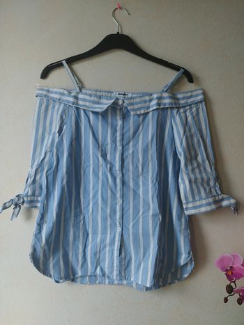 Chemise épaule dénudée