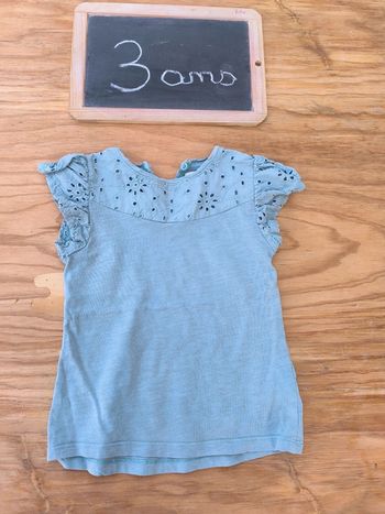 T-shirt Vertbaudet taille 3 ans en très bon état