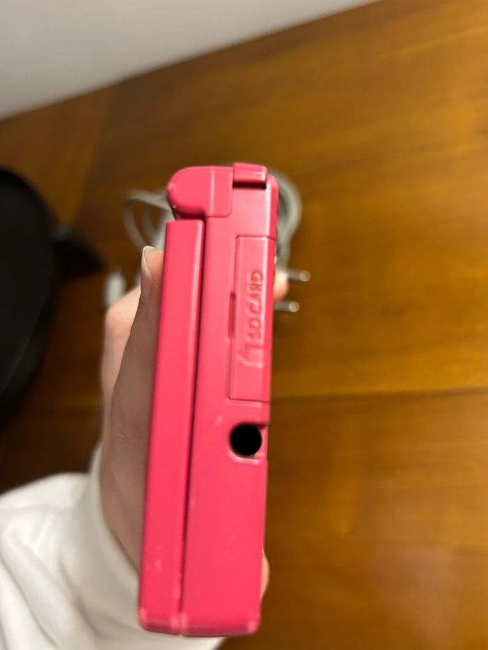 Nintendo dsi rose - photo numéro 4