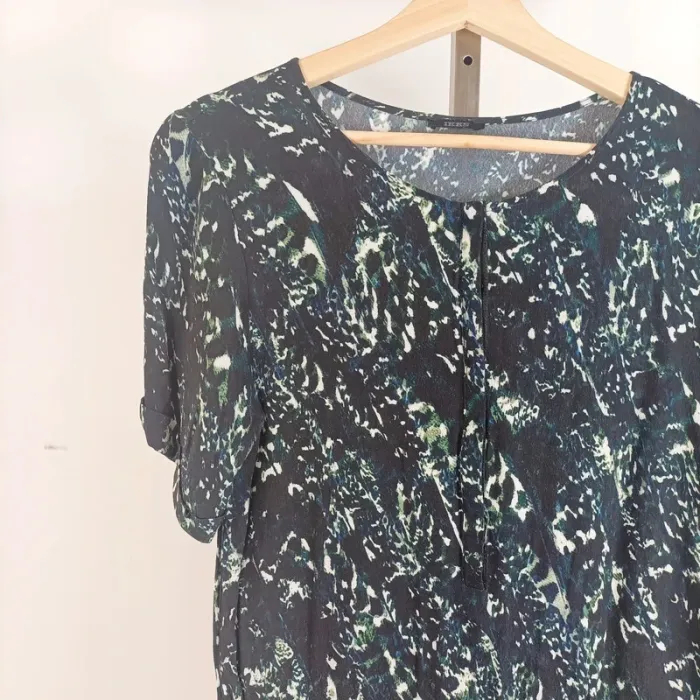 Robe fluide IKKS noire imprimé abstrait taille 40 manches courtes A510 - photo numéro 4