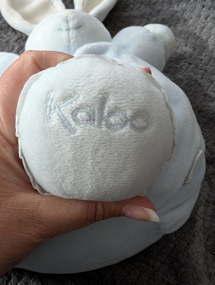 TBE, gros doudou boule  lapin 🐰 Kaloo - photo numéro 3