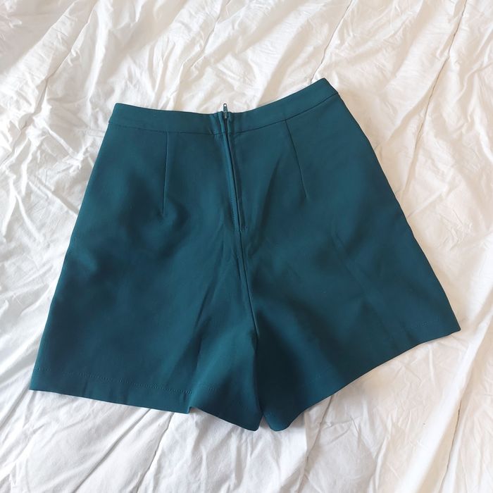 Short 34 - photo numéro 4