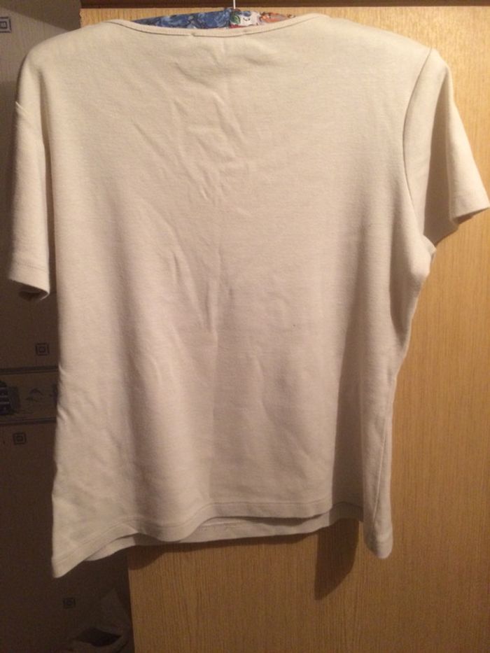 Tee-shirt femme 42/44 - photo numéro 2