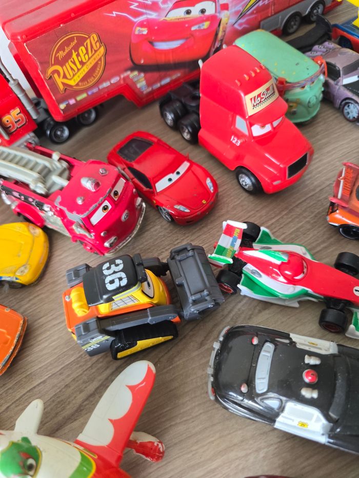 Lot de 25 voitures cars et 1 camion avec remorque - photo numéro 6