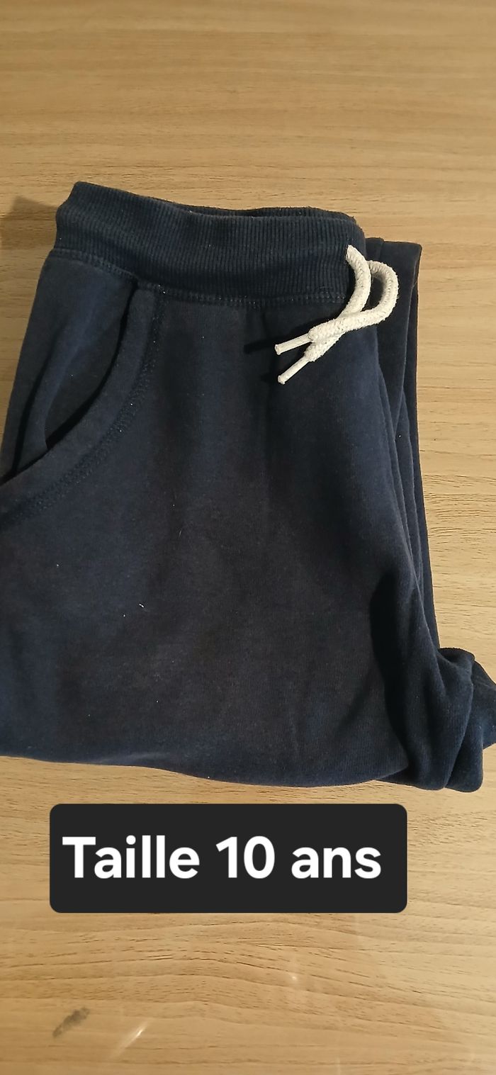 Pantalon de jogging garçon Taille 10 ans marque primark - photo numéro 2