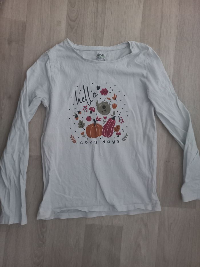 T-shirt