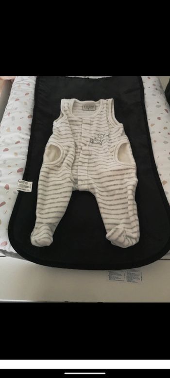 Pyjama / genouillère mixte sans manche 1 mois