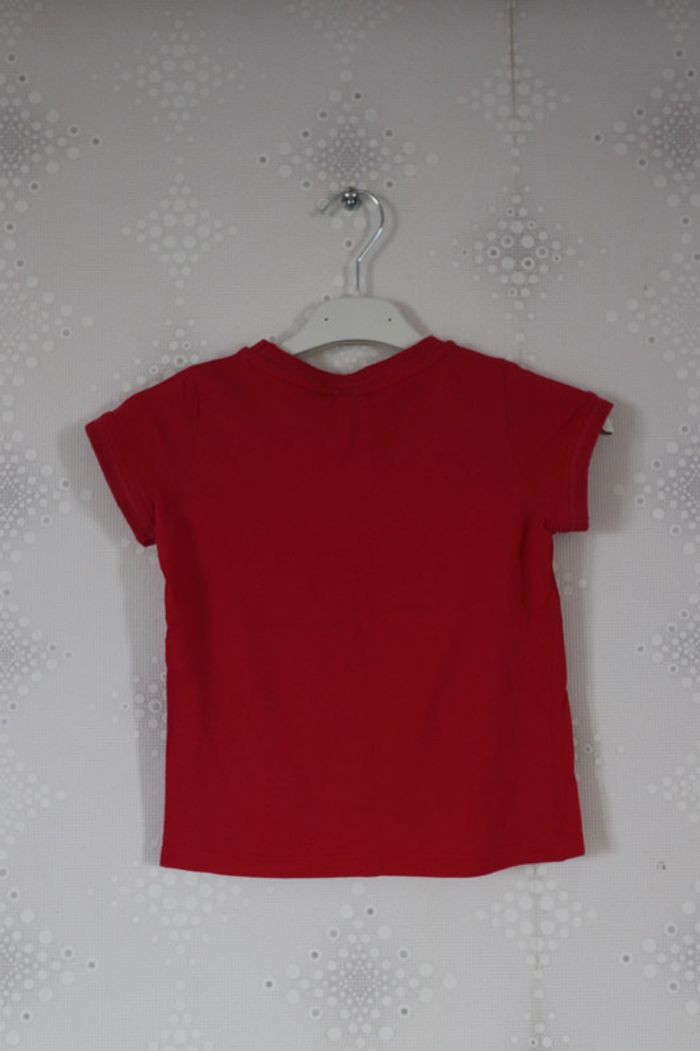 D1638 - tee-shirt fille 6 ans - photo numéro 2