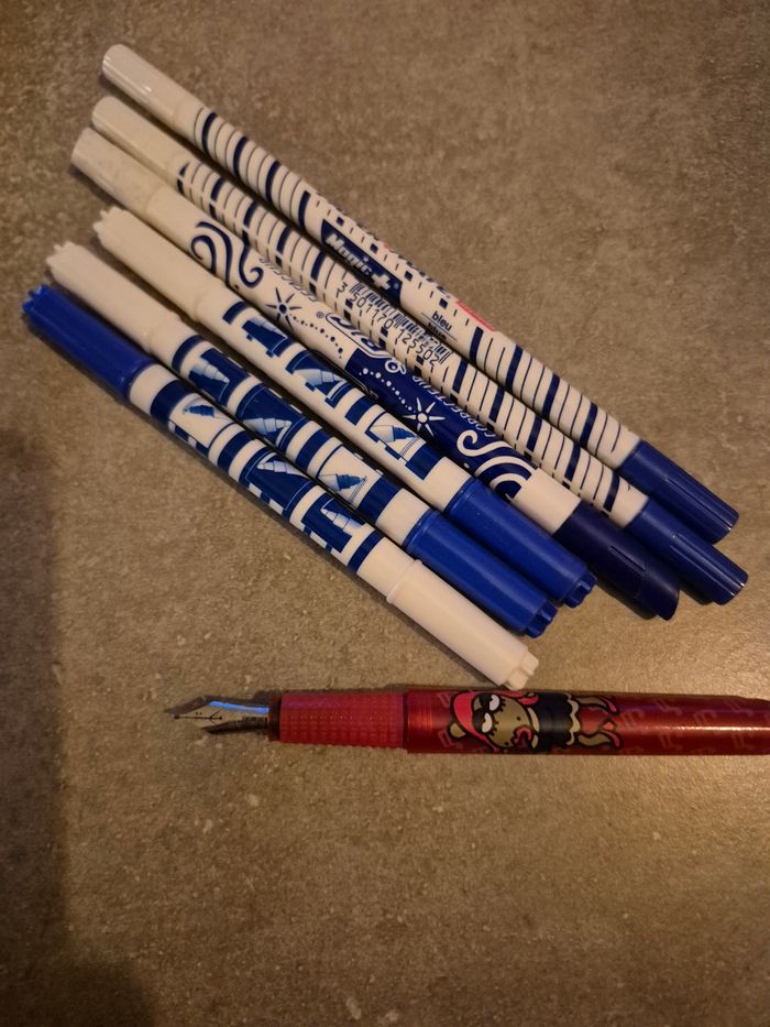 Stylo plume kukuxumusu + effaceurs - photo numéro 2