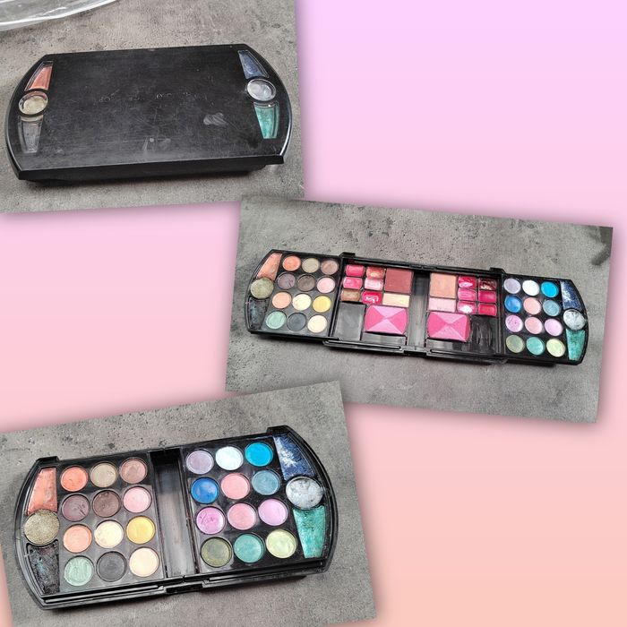 Gros lot de Maquillage - photo numéro 2