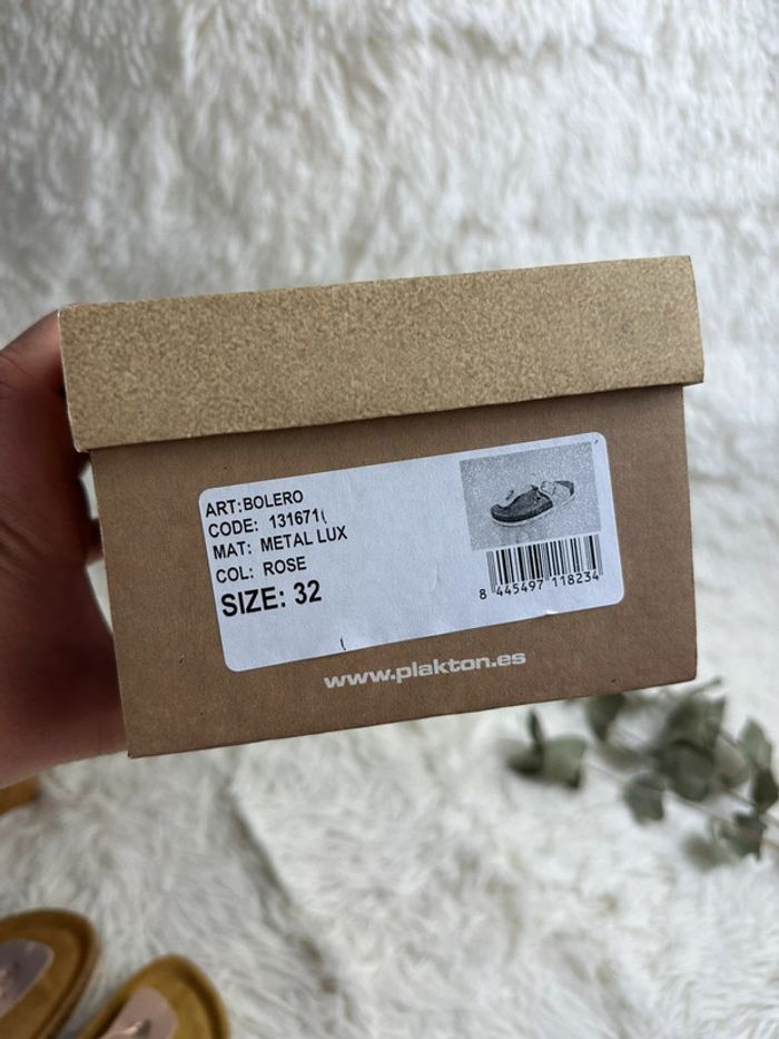 Paire de tong rose Plakton taille 32 - photo numéro 9