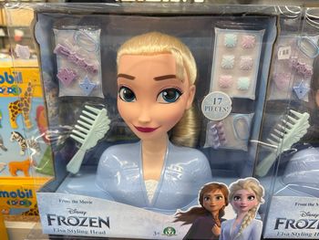 Tête à coiffer Elsa Reine des Neige NEUF