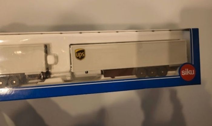 Train Routier UPS miniature 1/87 SIKU - photo numéro 3