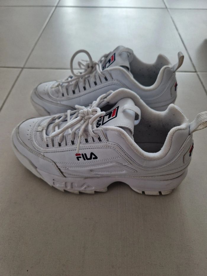 Basket fille Fila blanc Pointure 40