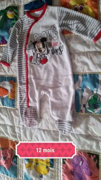 Pyjamas Disneyland mickey