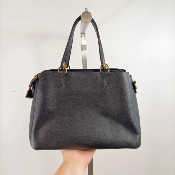 Sac noir Gallantry Paris porté main/fépaule zippé à anses rigides S039 - photo numéro 6