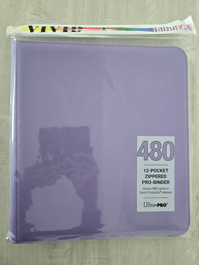 Portfolio Ultra Pro Vivid Zip Binder 480 Purple - photo numéro 1