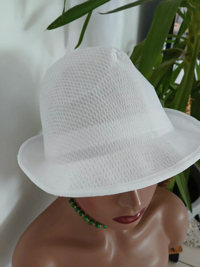 Chapeau blanc Neuf 🌿🌈 - photo numéro 5