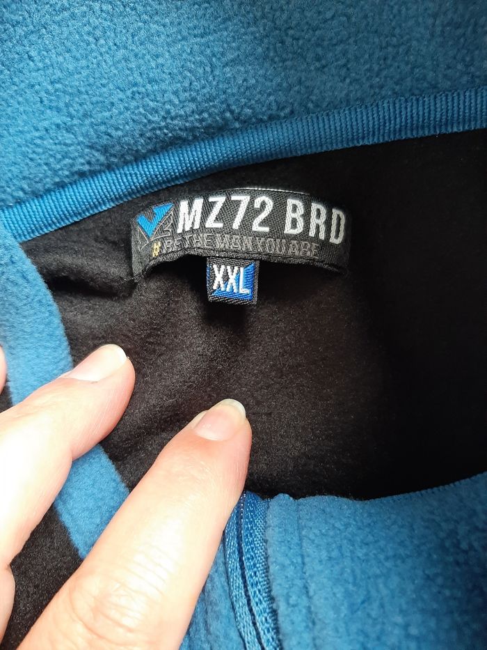 Polaire noir - photo numéro 2