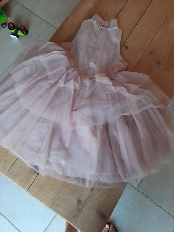 Robe de fête robe à pailletée - photo numéro 2