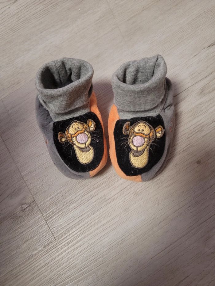 Chaussons bébé disney tigrou