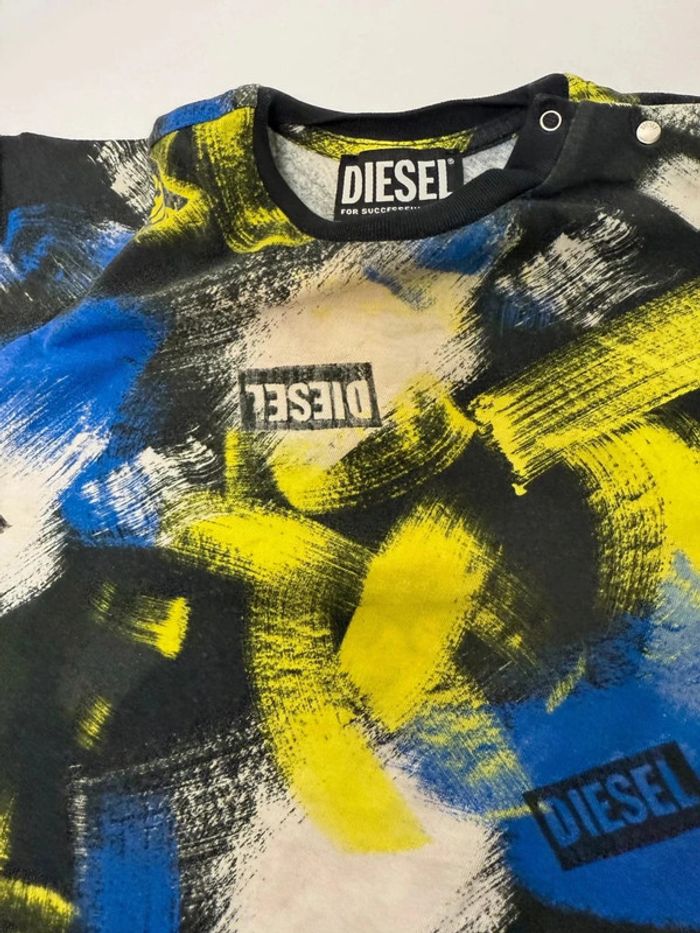T-shirt Diesel bébé garçon taille 9 mois - photo numéro 3