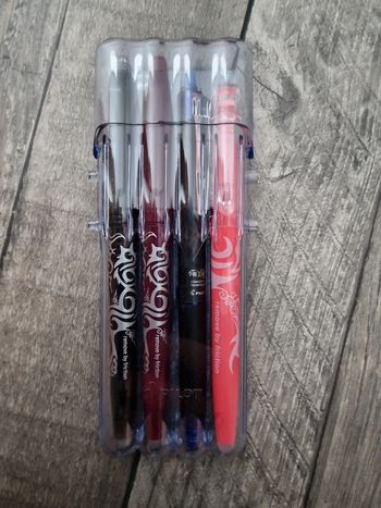 Lot stylos Frixion