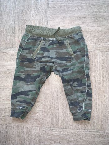 Jogging taille 18 mois zara