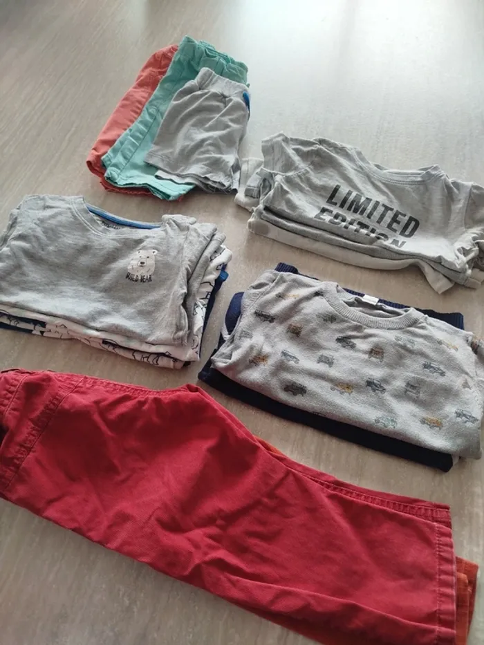 Lot 24 mois / 2 ans - 16 pièces