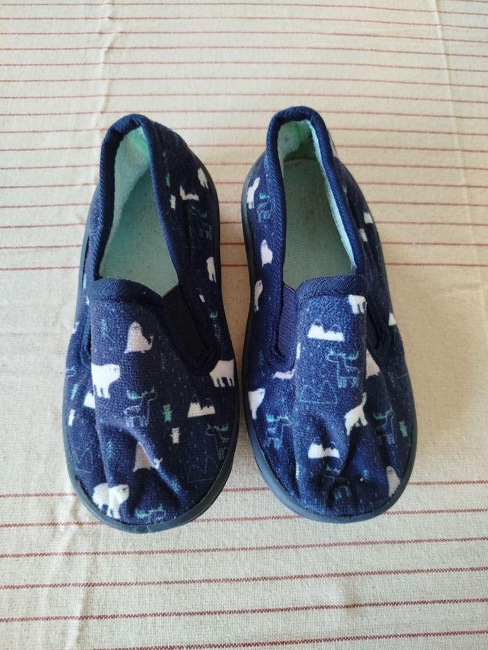 Chaussons pointure 25 - photo numéro 2