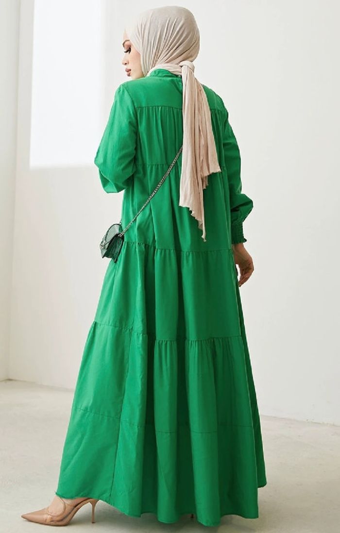 Robe verte - photo numéro 2