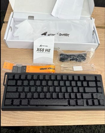 Clavier gaming Attack Shark X68HE neuf – Switchs magnétiques – Noir