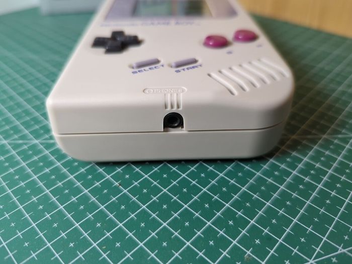 Nintendo Game Boy Console Portable Écran IPS Rétro Éclairé Grise DMG-01 GB - photo numéro 7