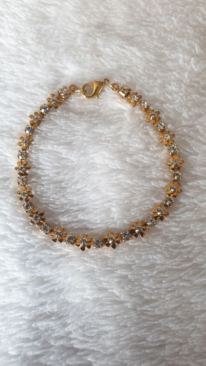 Bracelet