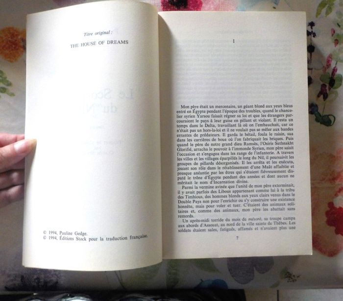 LE SCORPION DU NIL de Pauline GEDGE Ed. Stock - photo numéro 6