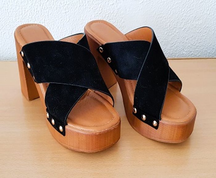 👠Une paire de chaussures neuve 👠- photo numéro 1
