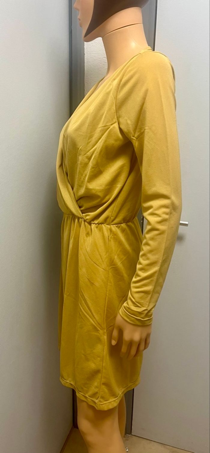 Robe moutarde tex - photo numéro 4