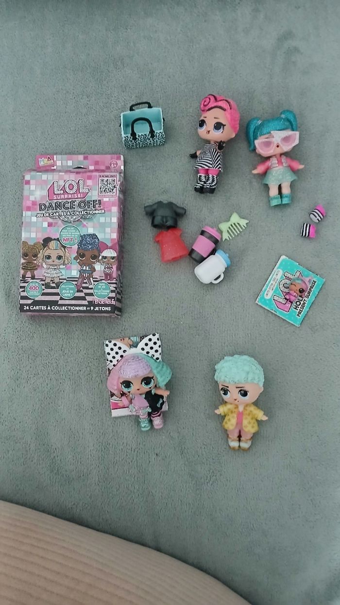 Lot poupée lol