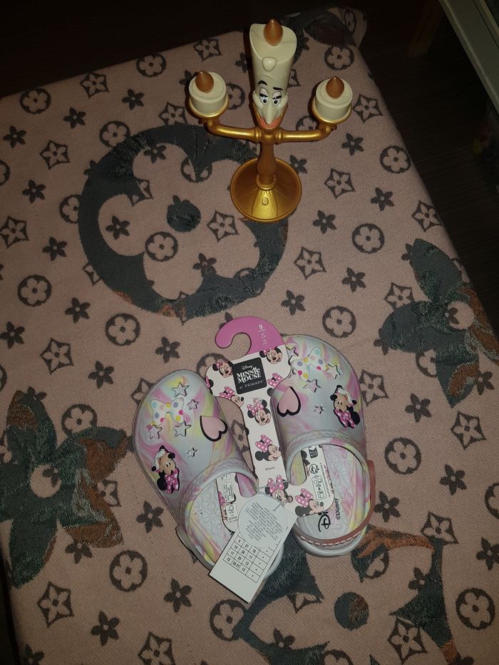 Sabit Minnie