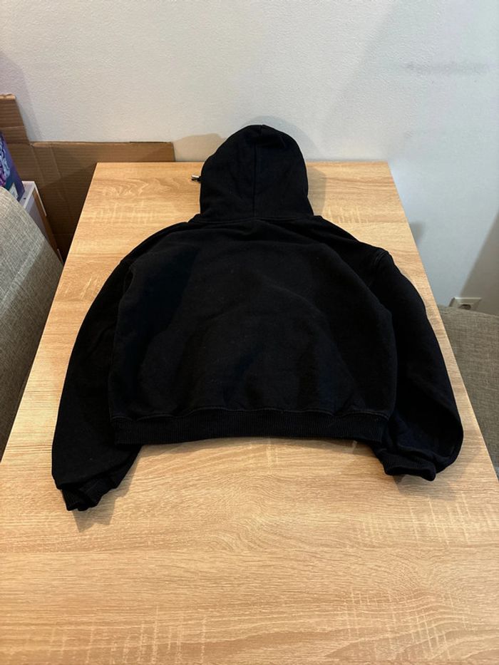 Sweat a capuche - photo numéro 2