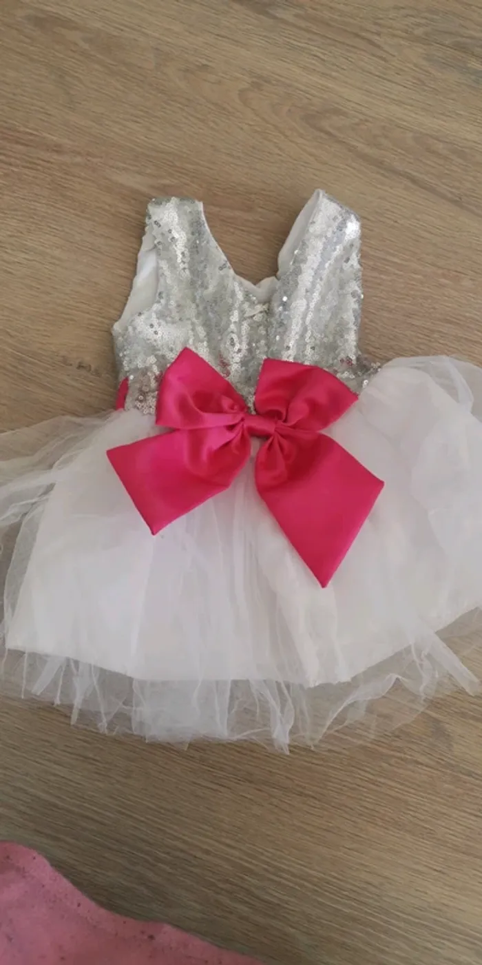 Petite robe 3 mois - photo numéro 2