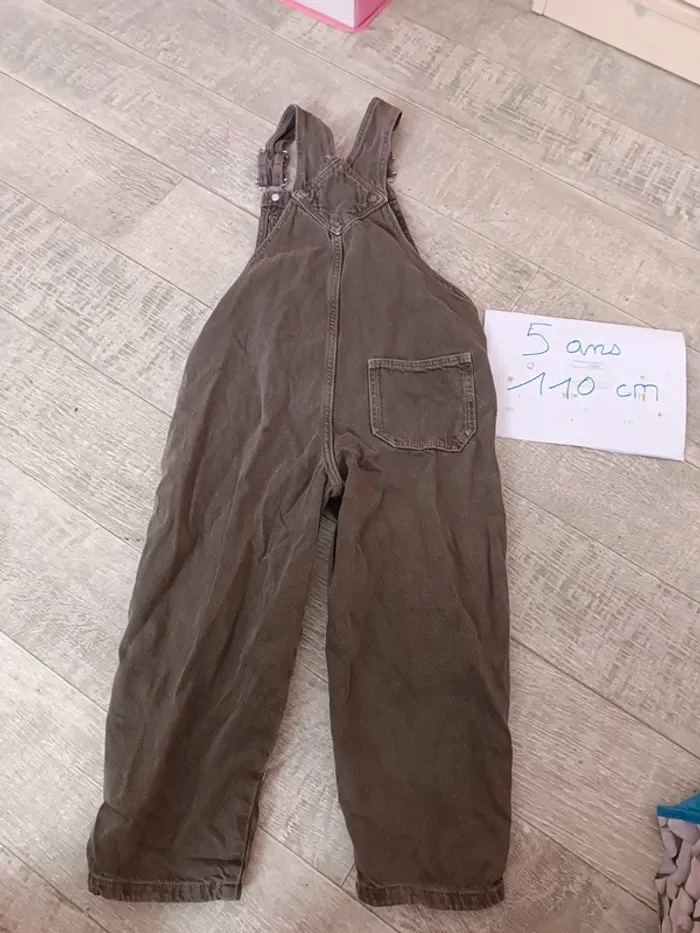 Salopette Zara 5 ans 110 cm - photo numéro 4
