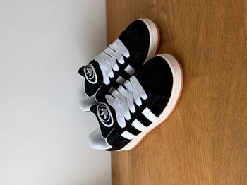 Basket campus Adidas noir pointure 40