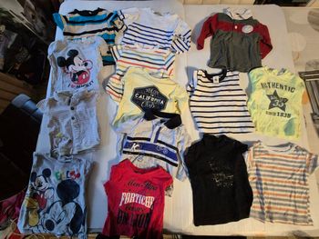 Lot de 14 tee-shirts manches longues garçon 6 mois