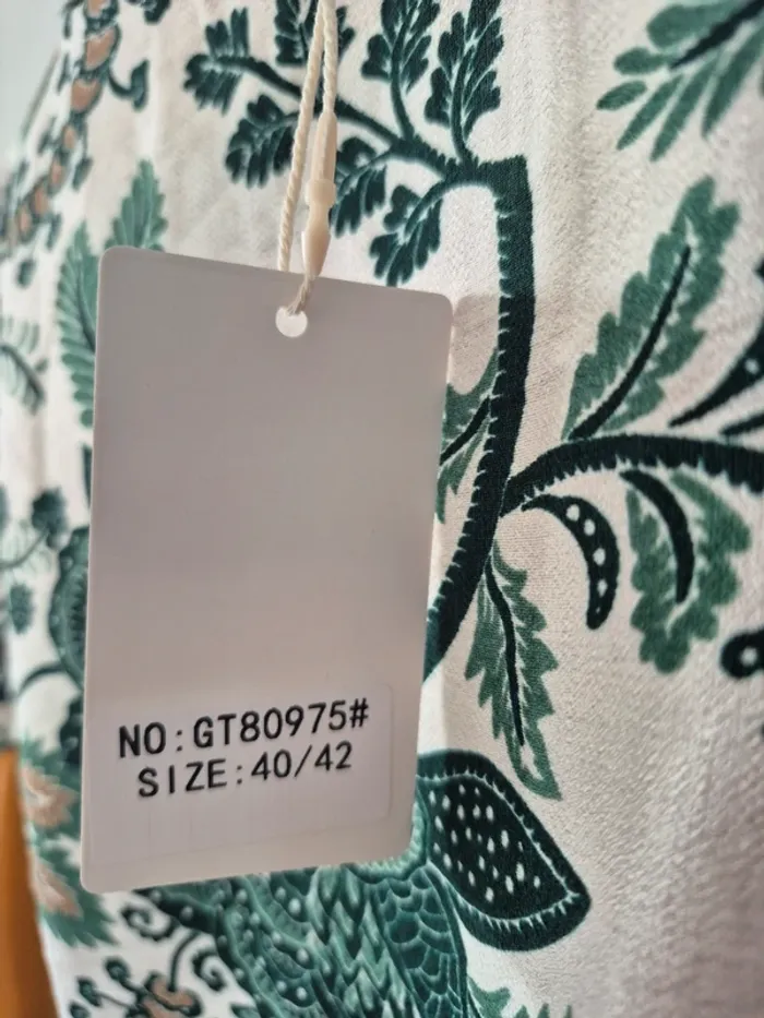 Blouse Fleurie Verte Manches Courtes Femme Taille 40/42 - photo numéro 3