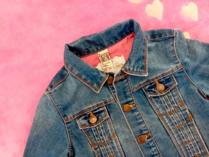 Veste en jeans Tape à l'Oeil taille 5 ans en très bon état - photo numéro 3