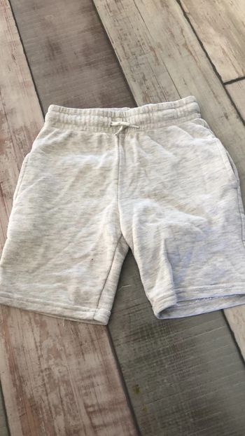 Primark - short coton garçon 7ans